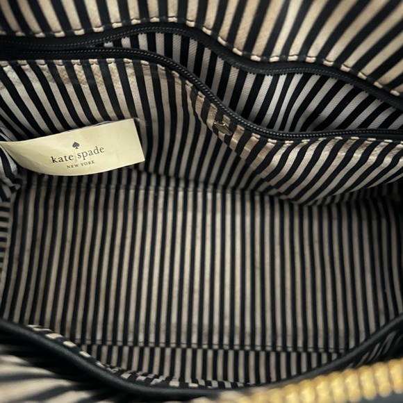 Kate Spade Hand bag - Picture 2 of 3